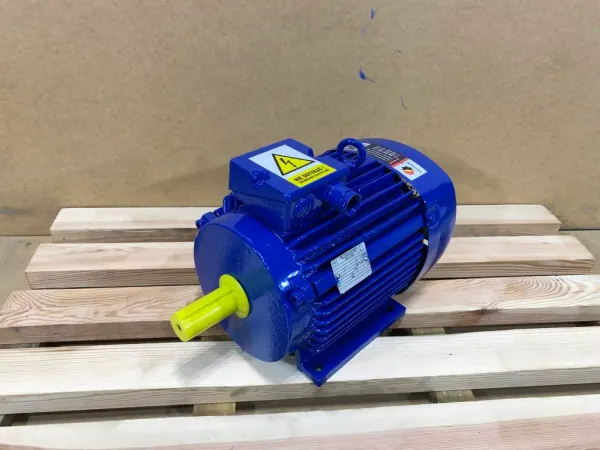 silnik elektryczny 2,2kW 945obr. 3fazowy VEM 100B3
