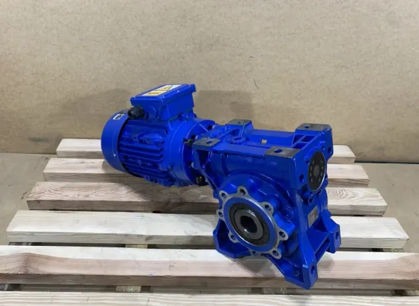 motoreduktor / przekładnia 1,5kW 35obr.