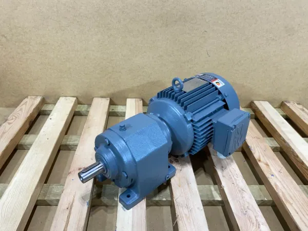 motoreduktor / przekładnia 1,5kW 85obr. SEW