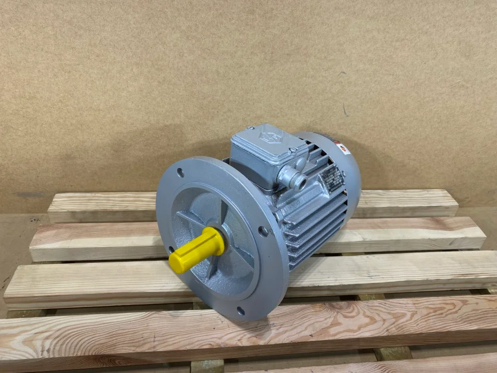 Silnik elektryczny 3kW 2880obr. 3fazowy