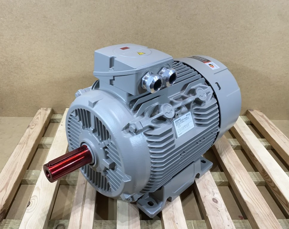 Silnik elektryczny 37kW 2970obr. 3fazowy SIEMENS IE3