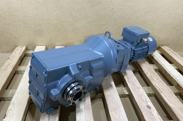 Motoreduktor / przekładnia 0,75kW 2,5obr. 3fazowy SEW - zdjęcie 2