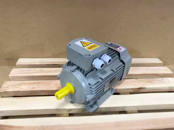silnik elektryczny 1,5kW 1440obr. 3fazowy IE3