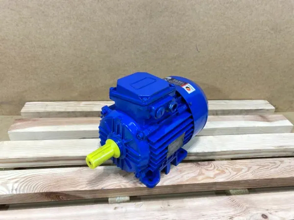 Silnik elektryczny 2,2kW 2855obr. 3fazowy INDUKTA - zdjęcie 1