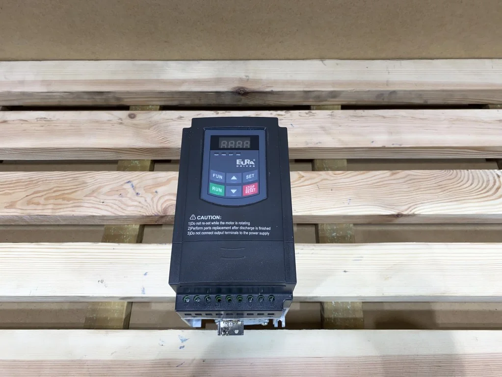 falownik 1,5kW 230V/3x230V