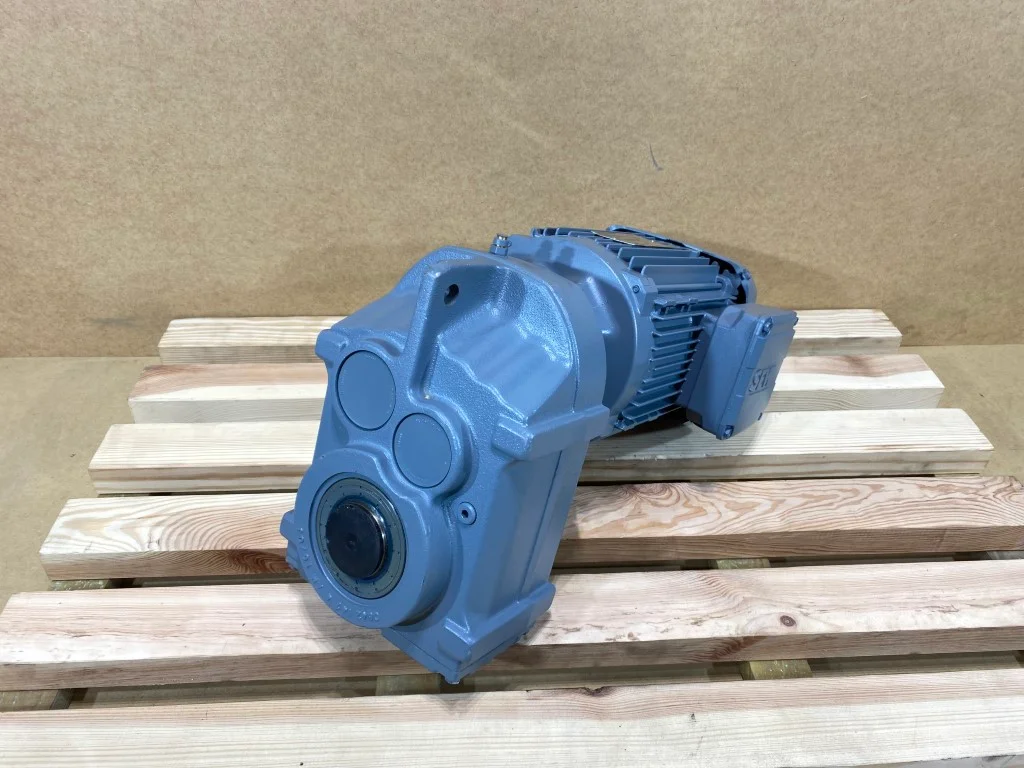 motoreduktor / przekładnia 1,5kW 34obr. SEW