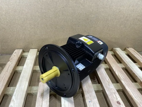 Silnik elektryczny 5,5kW 2920obr. 3fazowy IE3 - zdjęcie 1