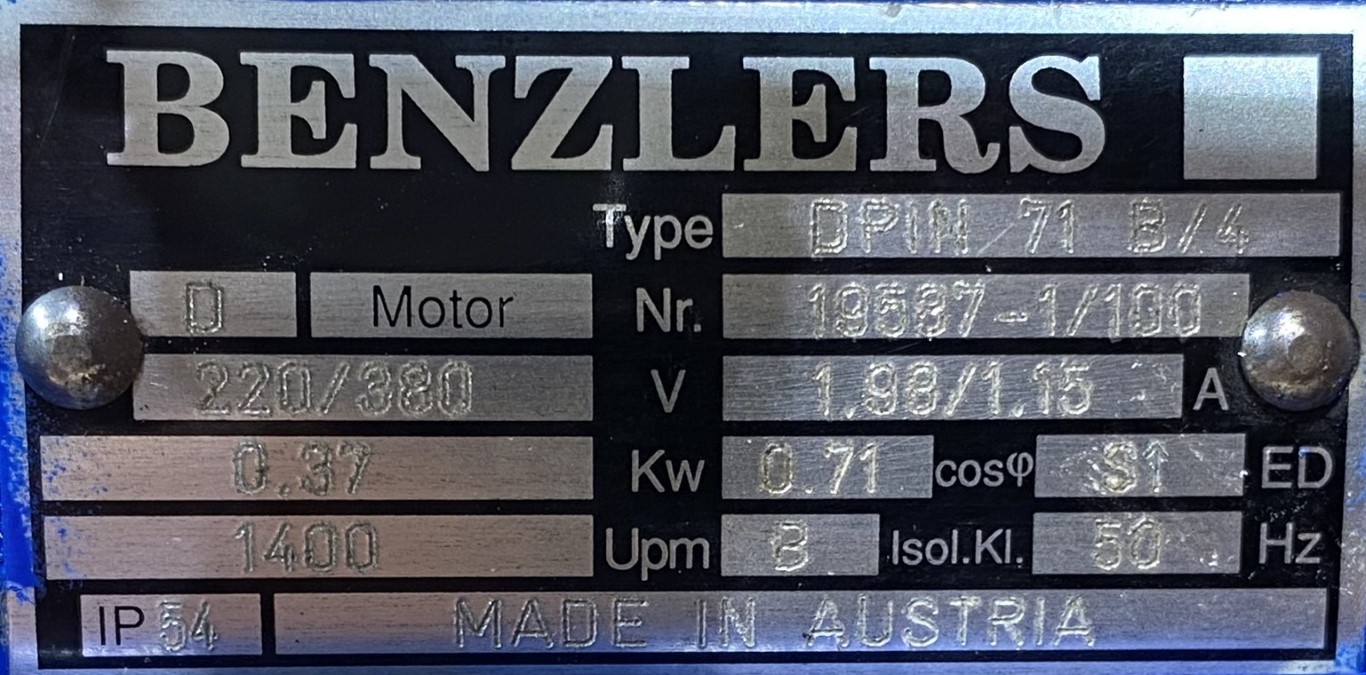 silnik elektryczny 0,37kW 1400obr. 3fazowy - zdjęcie 2