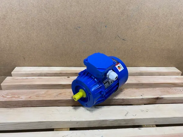 Silnik elektryczny 0,37kW 1400obr. 3fazowy - zdjęcie 1