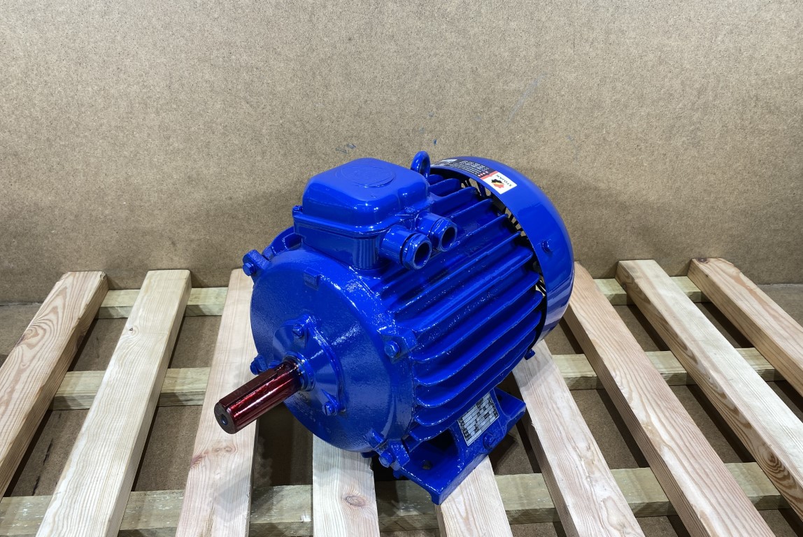 silnik elektryczny 5,5kW 1455obr. 3fazowy Tamel SZJe 44 a