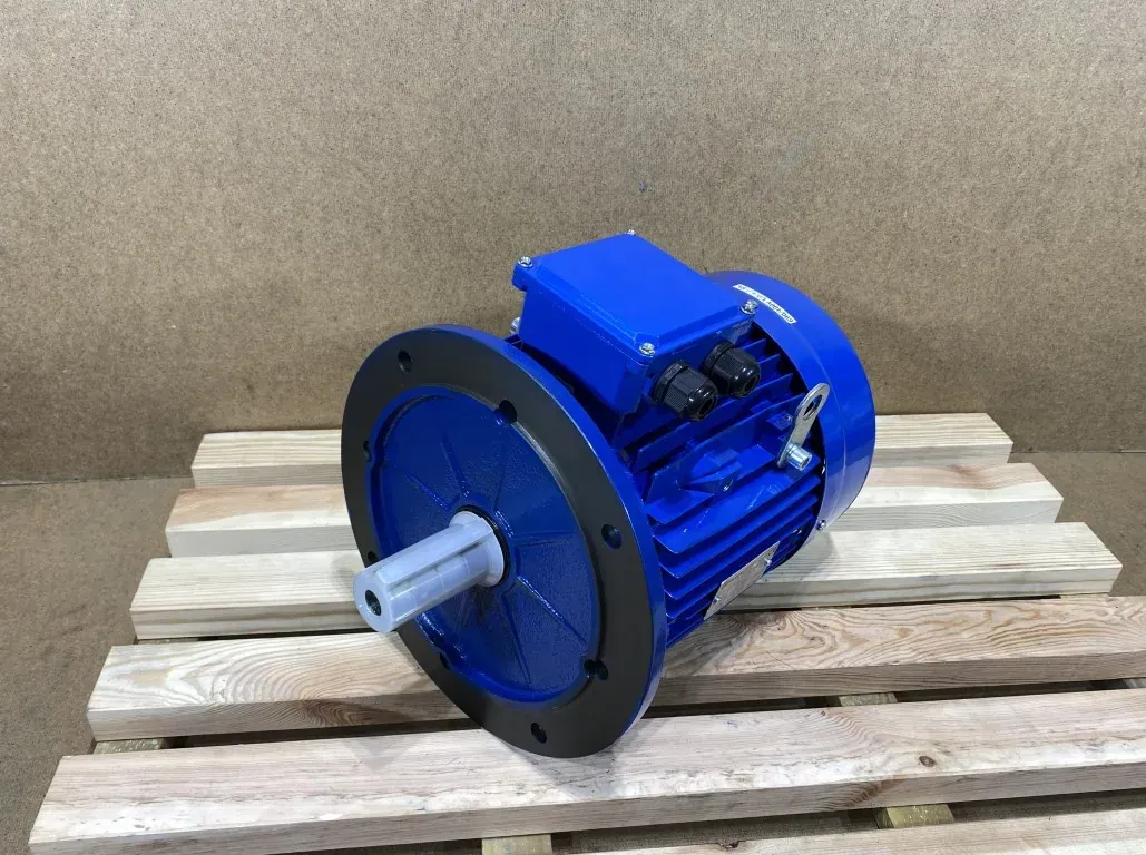 Silnik elektryczny 4kW 900obr. 3fazowy 132B5 MS