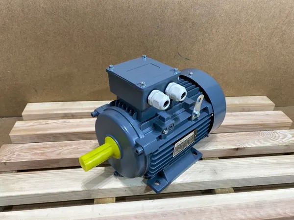 silnik elektryczny 4kW 2900obr. 3fazowy 112B3 OMT