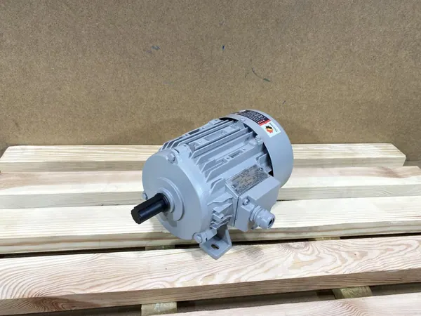 silnik elektryczny 0,75kW 1375obr. 3fazowy SIEMENS