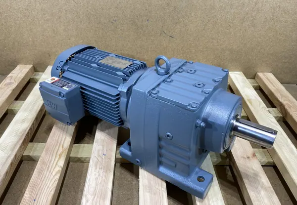 motoreduktor / przekładnia 3kW 50obr. SEW