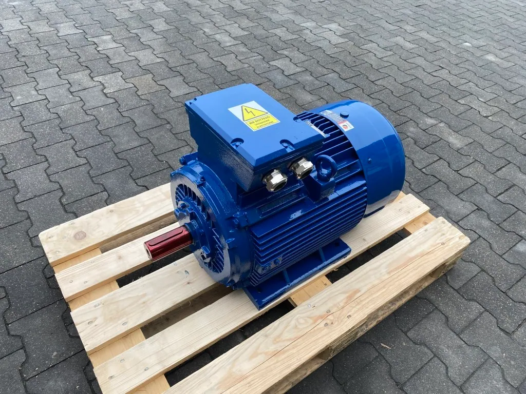 Silnik elektryczny 30kW 1470obr. 3fazowy IE2