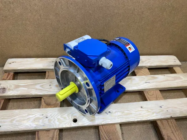 Silnik elektryczny 1,3kW 1370obr. 1fazowy 230V BESEL B35 - zdjęcie 1
