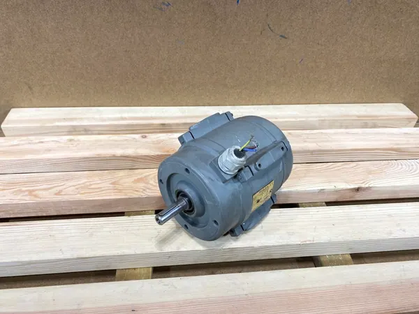 Silnik elektryczny mSOG 80-2B 0,75kW 2820obr. 3fazowy BESEL - zdjęcie 1