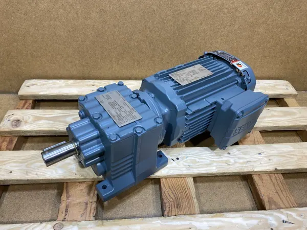 motoreduktor / przekładnia 0,75kW 92obr. 3fazowy SEW