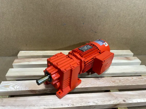 Motoreduktor / przekładnia 0,75kW 88obr. 3fazowy HAMULEC SEW - zdjęcie 1