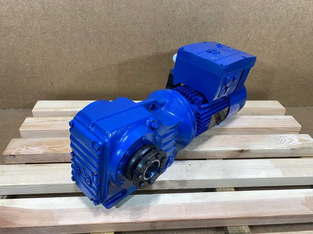 Motoreduktor / przekładnia 0,11-0,55kW 1,5-80obr. 3fazowy SEW