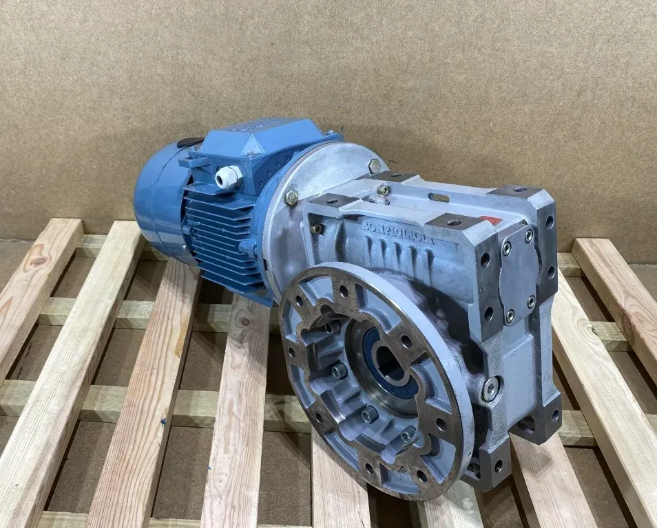 Motoreduktor / przekładnia 4kW 48obr. HAMULEC
