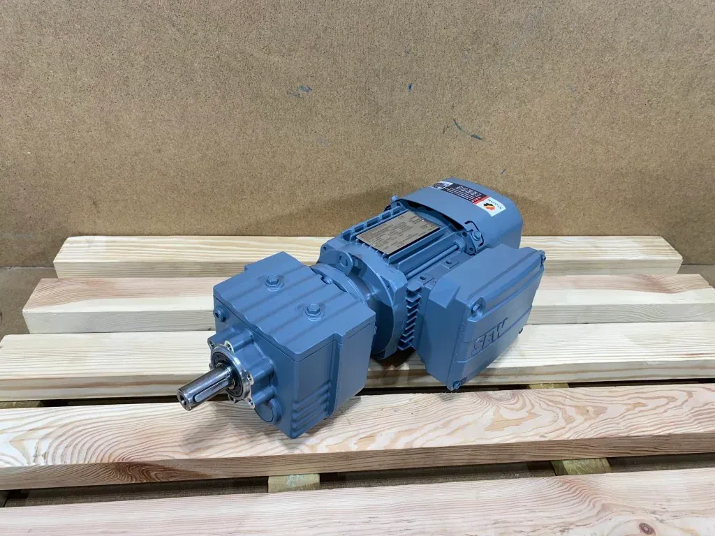 Motoreduktor / przekładnia 0,25kW 50obr. 3fazowy HAMULEC SEW