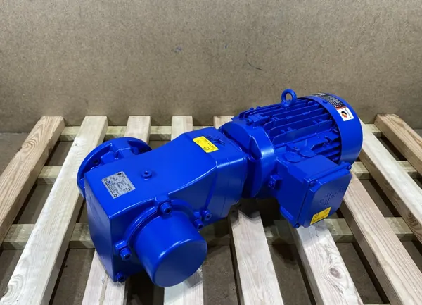 Motoreduktor / przekładnia 3kW 278obr. NORD - zdjęcie 2