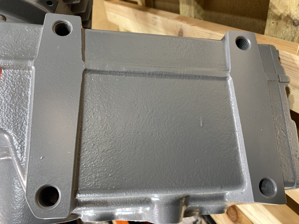 motoreduktor / przekładnia 7,5kW 105,9obr. HAMULEC Lenze - zdjęcie 4