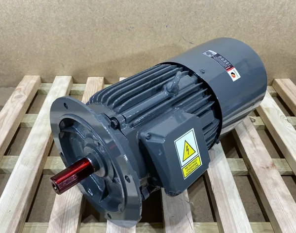 Silnik elektryczny 4kW 960obr. 3fazowy HAMULEC INDUKTA (G) - zdjęcie 1