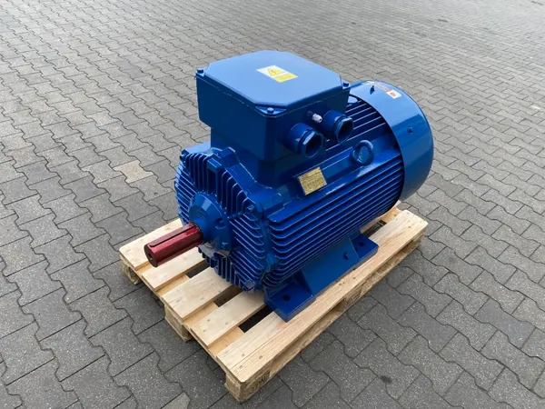 Silnik elektryczny 132kW 1487obr. 3fazowy CELMA - zdjęcie 1