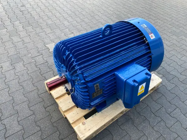 Silnik elektryczny 75kW 985obr. 3fazowy EMIT - zdjęcie 1