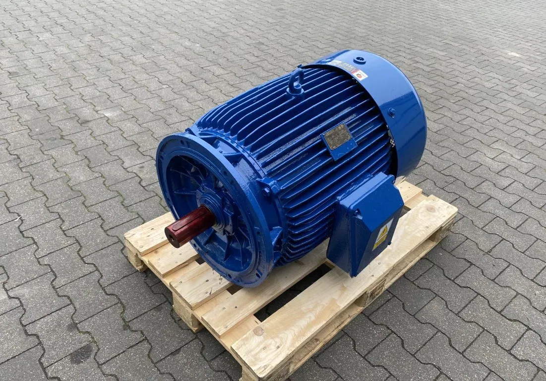 Silnik elektryczny 37kW 735obr. 3fazowy CELMA