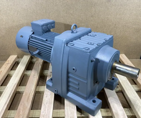 Motoreduktor / przekładnia 5,5kW 39obr. HAMULEC SEW - zdjęcie 1