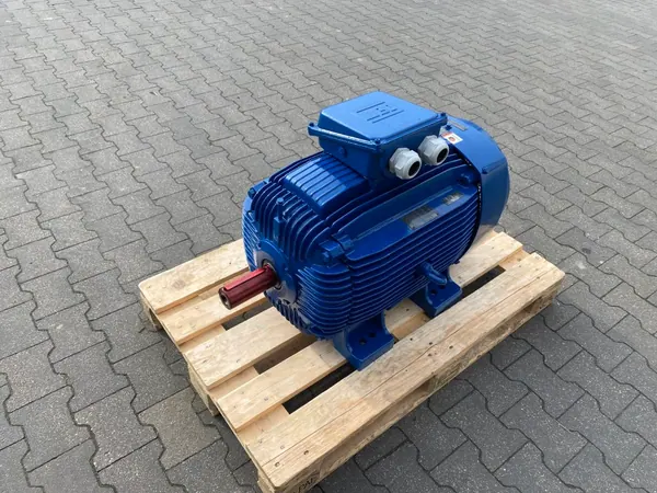 Silnik elektryczny 65kW 2975obr. 3fazowy WEG - zdjęcie 1
