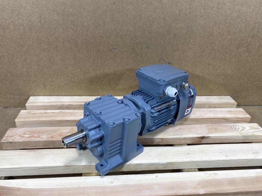 motoreduktor / przekładnia 0,55kW 52obr. 3fazowy HAMULEC SEW