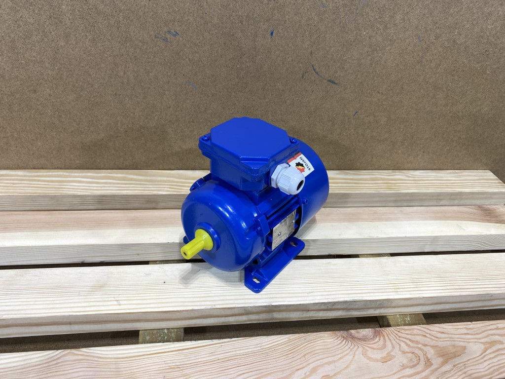 silnik elektryczny 0,25kW 2780obr. 3fazowy BESEL