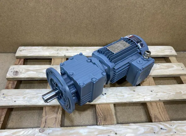 motoreduktor / przekładnia 0,55kW 75obr. 3fazowy SEW
