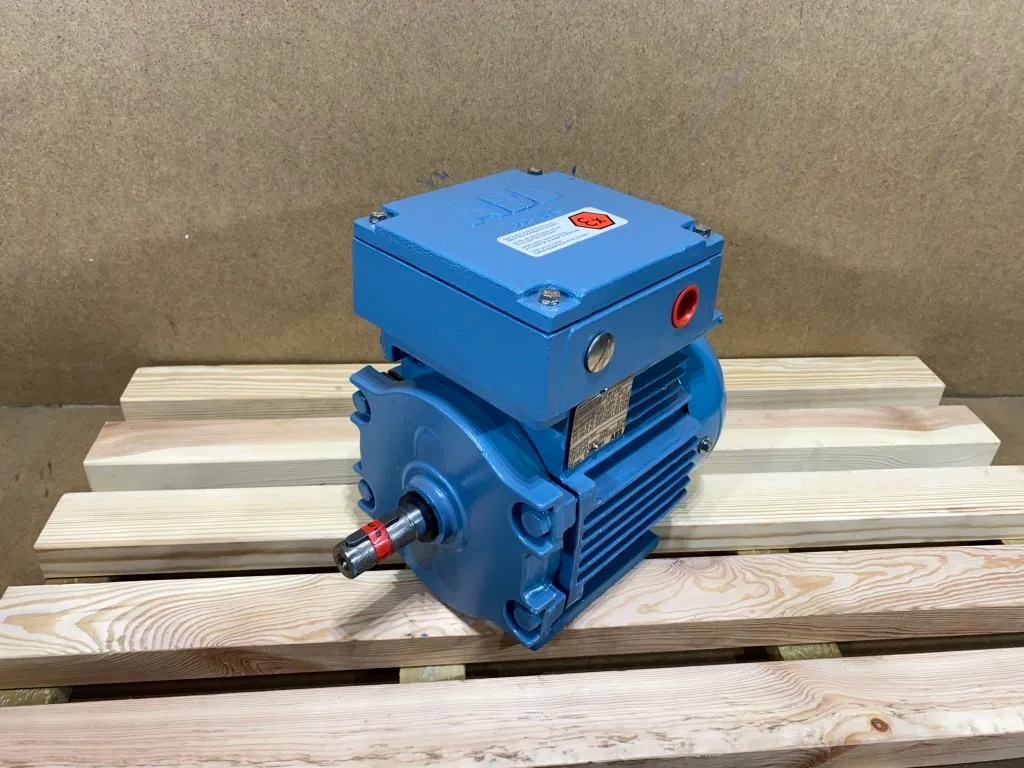 Silnik elektryczny 0,55kW 697obr. 3fazowy ABB Ex