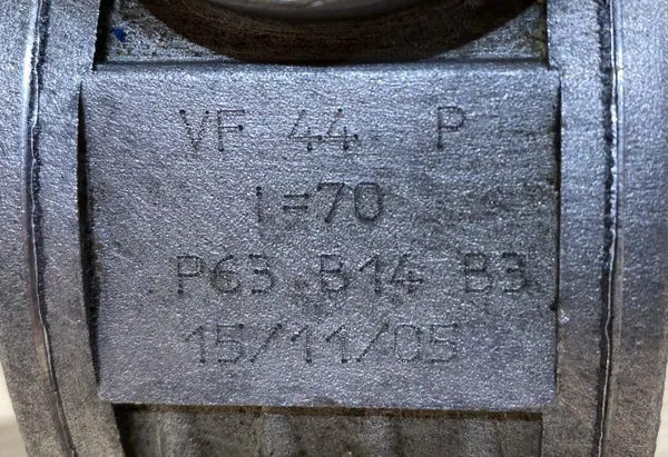 Reduktor / przekładnia VF 44 P - zdjęcie 2