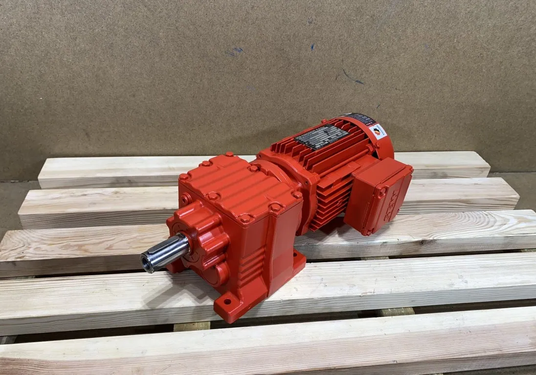 Motoreduktor / przekładnia 0,55kW 47obr. 3fazowy SEW (cz)