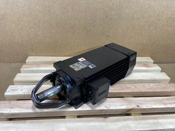 Silnik elektryczny 5,5 - 8kW 2870 - 5840obr. 3fazowy - zdjęcie 1