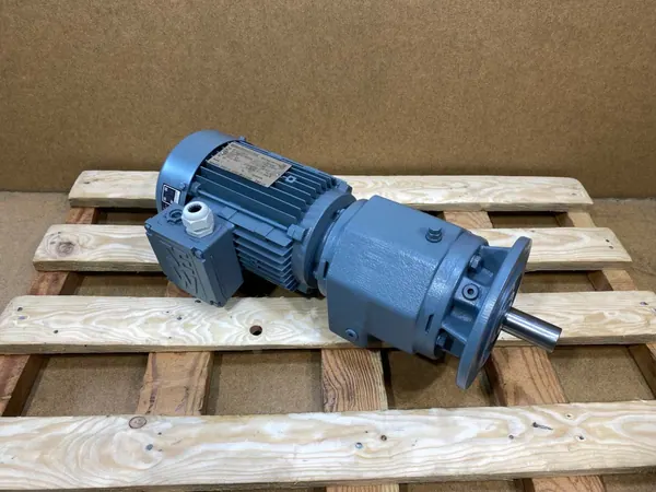 motoreduktor / przekładnia 0,55kW 71obr. 3fazowy SEW