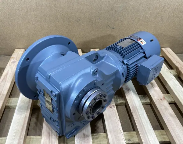 Motoreduktor / przekładnia 1,5kW 10obr. HAMULEC SEW - zdjęcie 2