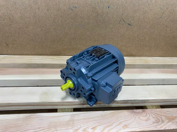 silnik elektryczny 0,25kW 2880obr. 3fazowy