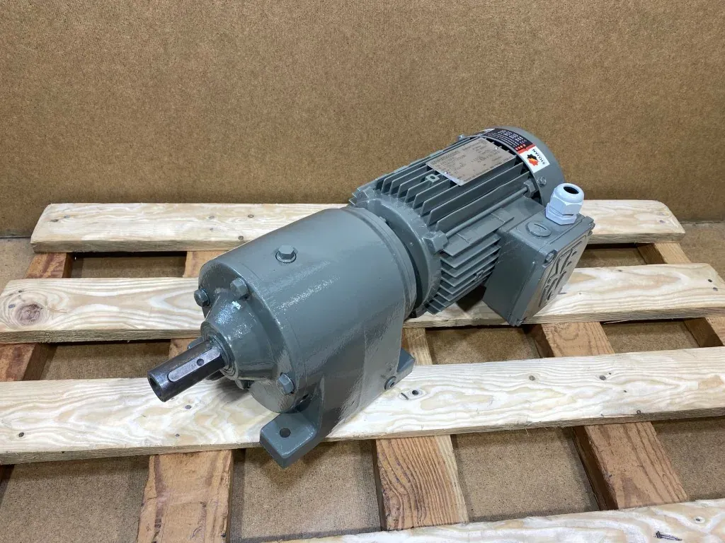 Motoreduktor / przekładnia 0,55kW 69obr. 3fazowy SEW