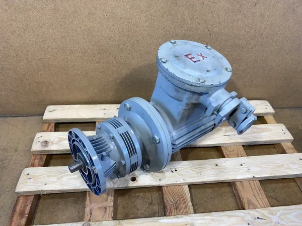 motoreduktor / przekładnia 0,55kW 35obr. 3fazowy