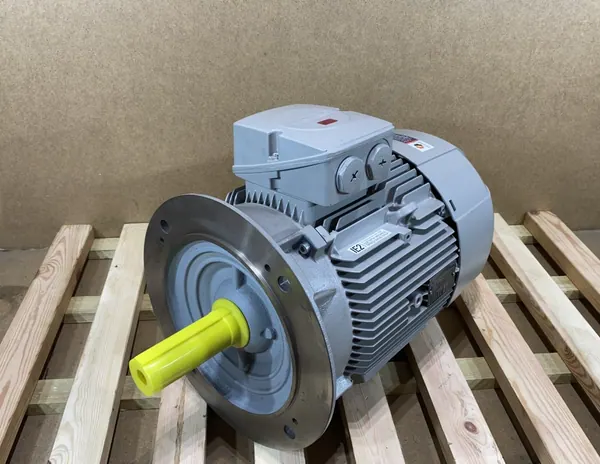 Silnik elektryczny 11kW 2955obr. 3fazowy SIEMENS IE2 - zdjęcie 1