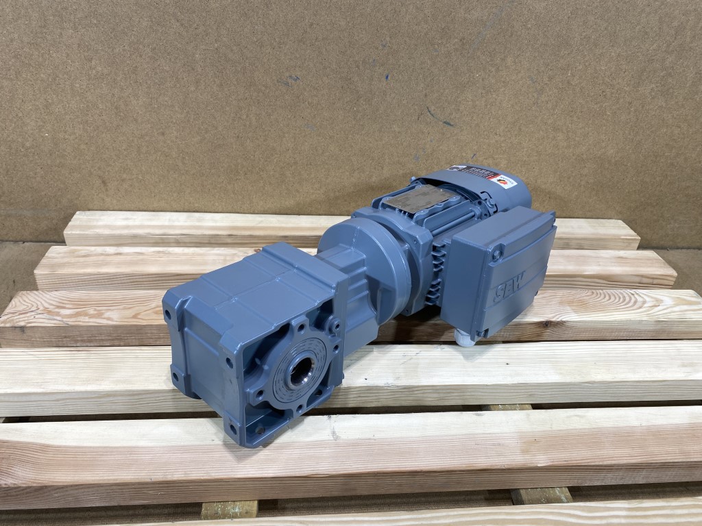 motoreduktor / przekładnia 0,37kW 73obr. 3fazowy HAMULEC SEW