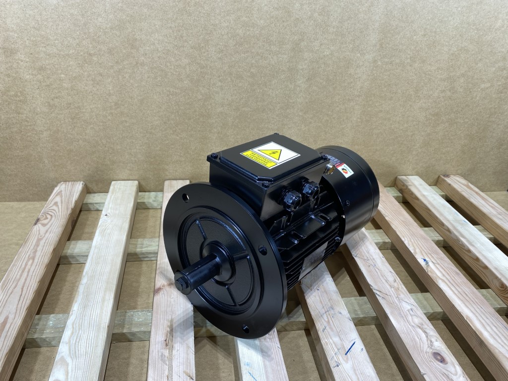 silnik elektryczny 3kW 1430obr. 3fazowy