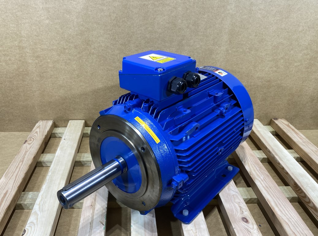 silnik elektryczny 11kW 2940obr. 3fazowy Tamel IE2